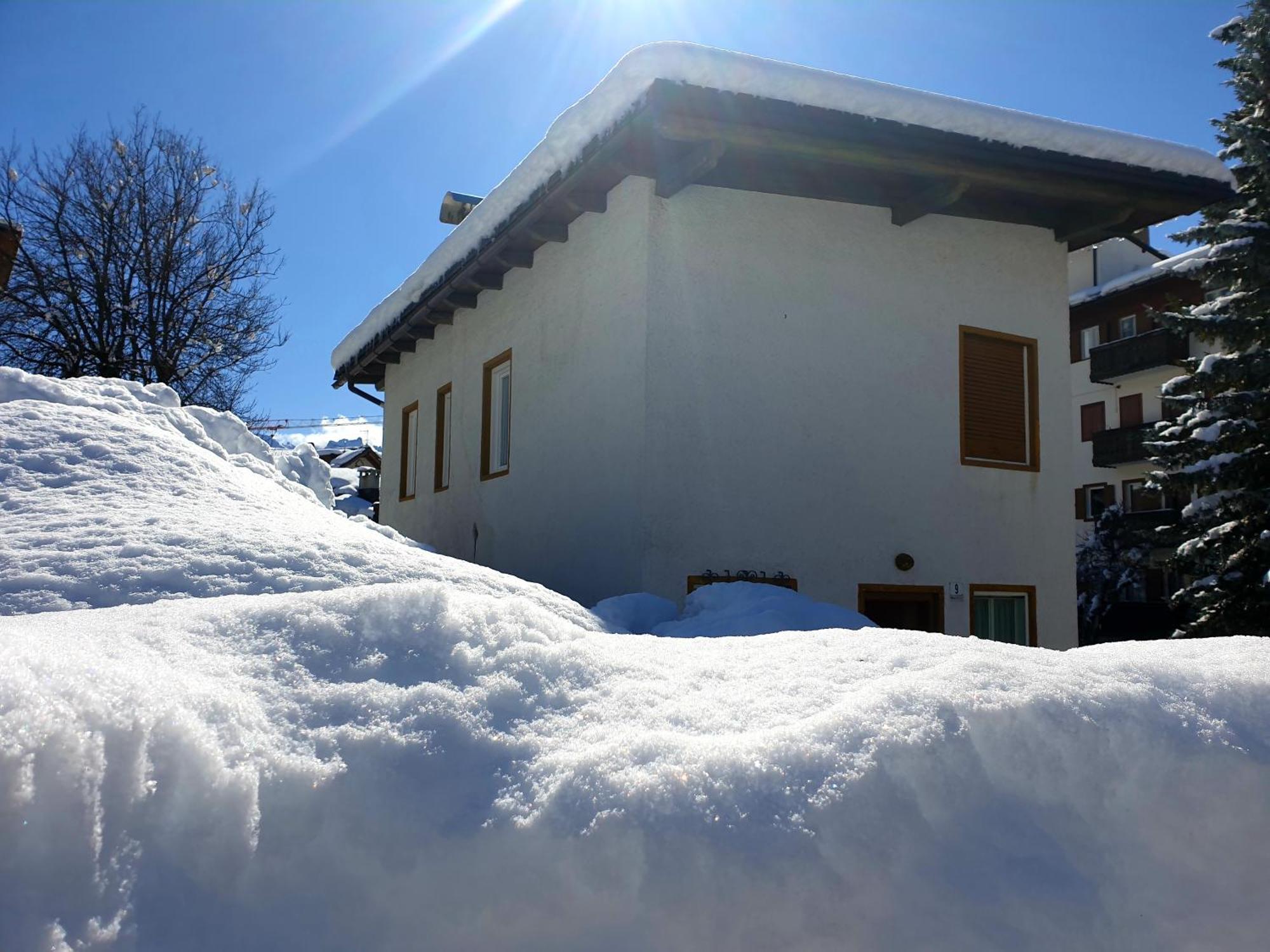 Luminoso Ed Accogliente, Centralissimo Appartamento Indipendente Cortina d'Ampezzo Buitenkant foto